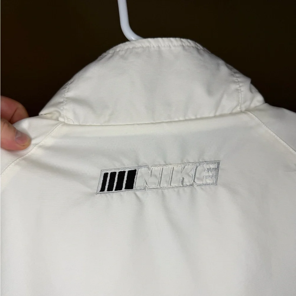 Nike Men's White and Gray Windbreaker